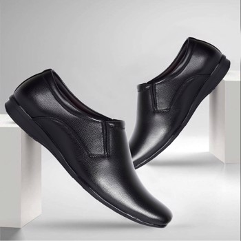 Kavsun Slipon Semi Pointed Black Formal Shoe For Men