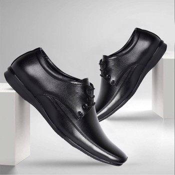 Kavsun Laceup Semi Pointed Black Formal Shoe For Men