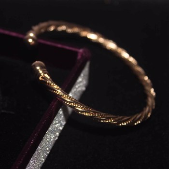 Anti-Tarnish 18K gold color plated women Cuff/Kada (MES-K09)